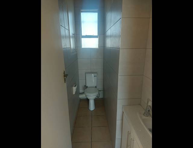 1 BEDROOM APARTMENT TO LET IN MORNINGSIDE